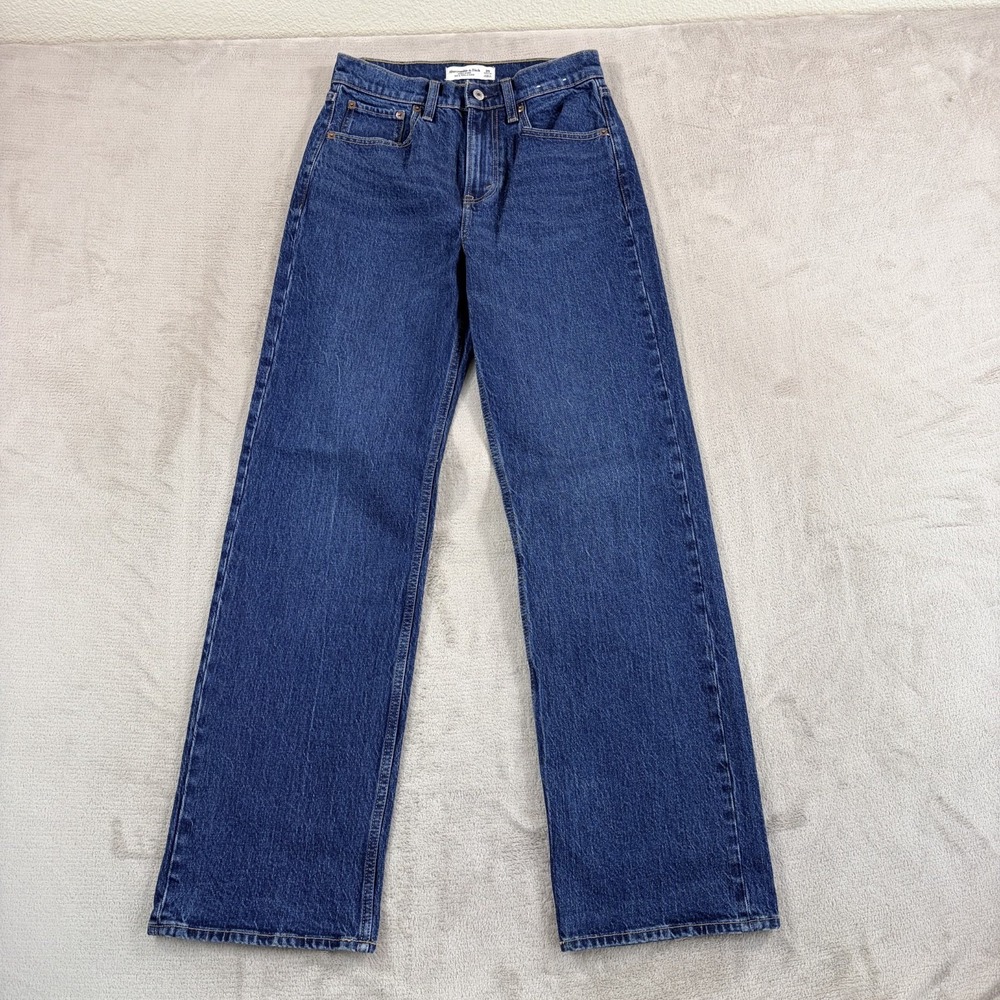 Abercrombie & Fitch 90s Relaxed High Rise Jeans in Blue Women 25 Straight Leg